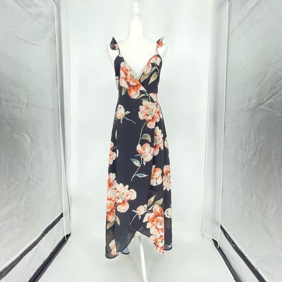 Boutique Sleeveless Floral Dress Size Medium - Picture 2 of 11